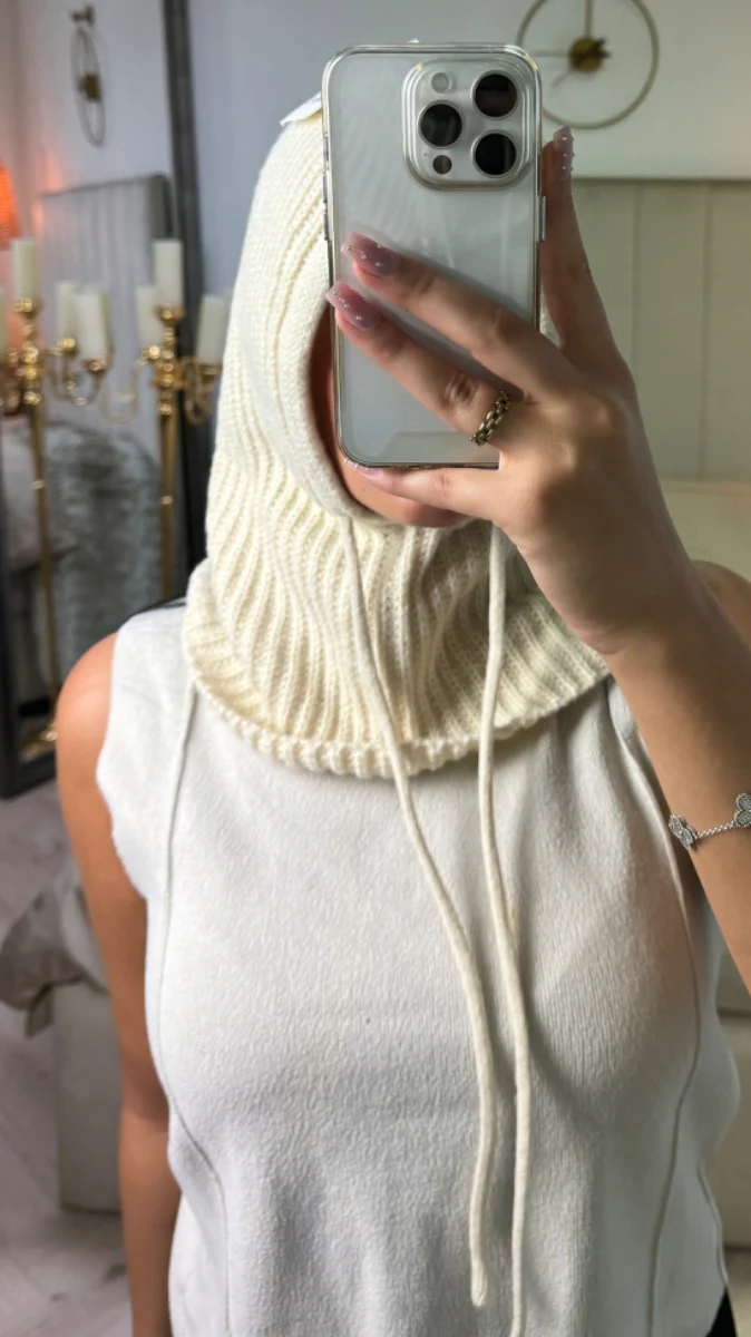 Knitwear Hoodie Cap - Image 5